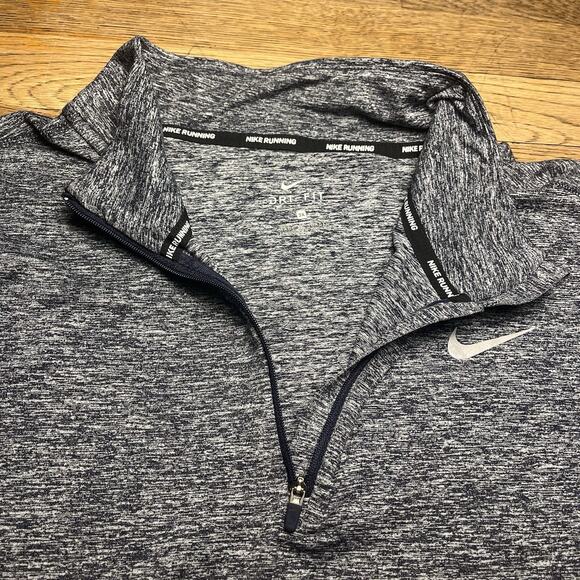 Nike Running Dri-Fit Womens Plus Size 3X Zip Thumbhole Athletic Top Gray 1/4 Zip - Picture 7 of 16
